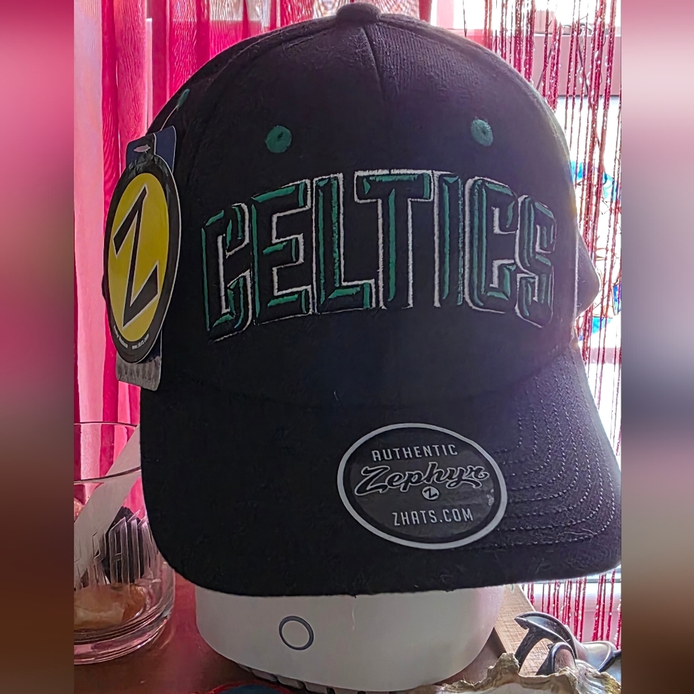 NWT Zephyr NBA Boston Celtics Black Hat